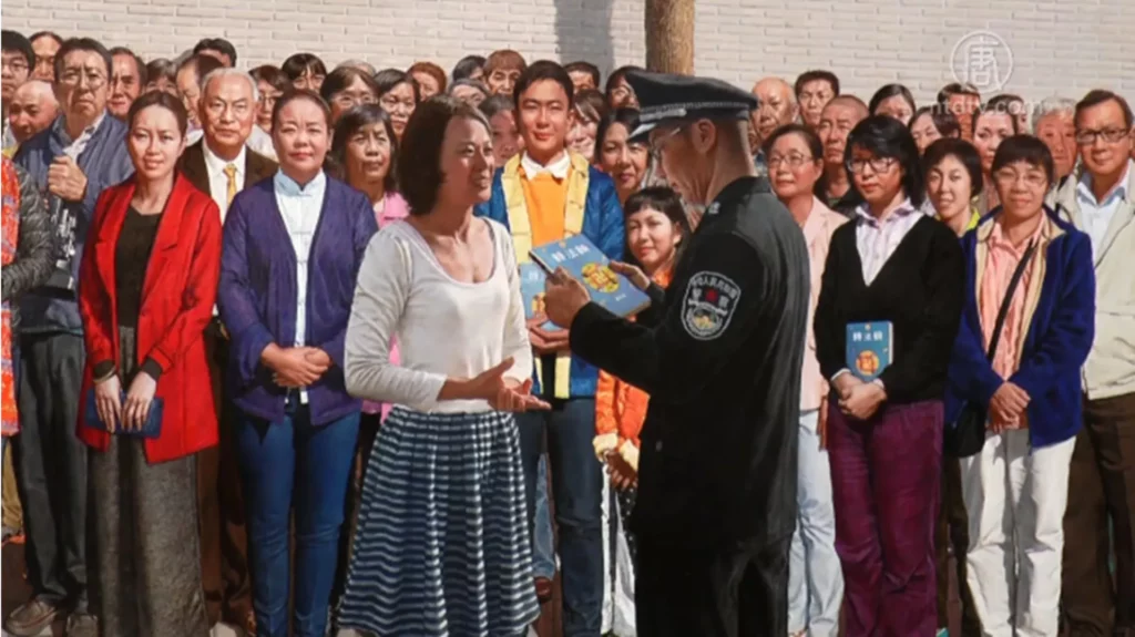 Một phần trong bức tranh “Ngày 25/4/1999″ của hoạ sĩ Khổng Hải Yến vẽ lại hình ảnh cuộc thỉnh nguyện ôn hoà của các học viên Pháp Luân Công