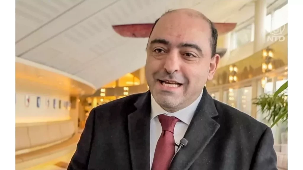 Ảnh: Nghị sĩ Quốc hội Thụy Điển Nima Gholam Ali Pour nói: “Thần Vận (Shen Yun) là một buổi biểu diễn tuyệt vời! Đó chắc chắn là một trải nghiệm khó quên trong đời.”