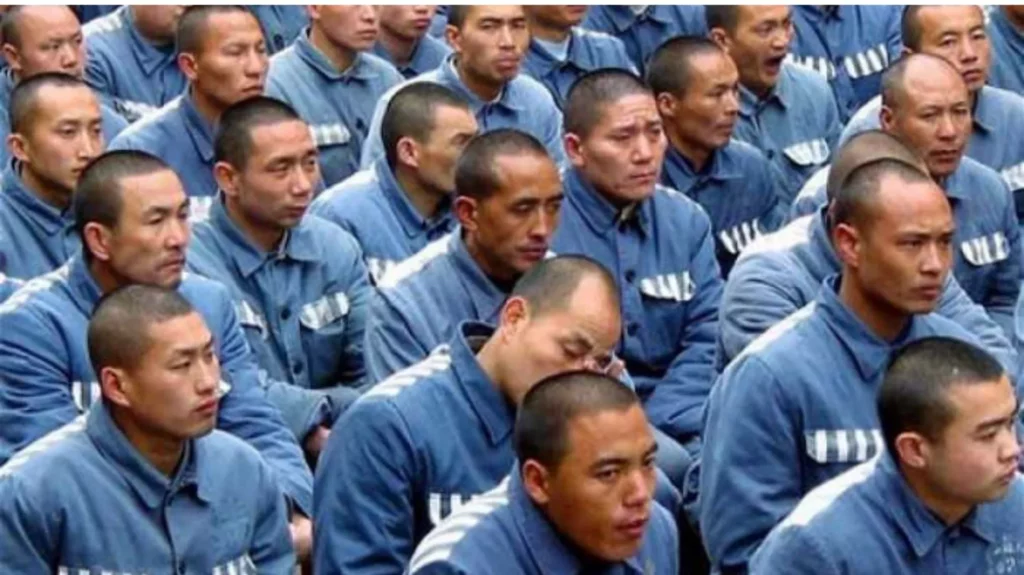 Các tù nhân Trung Quốc