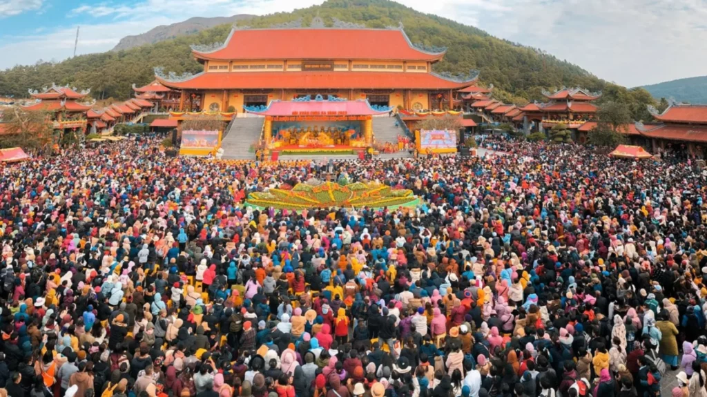 Hình ảnh lễ hội chùa Ba Vàng