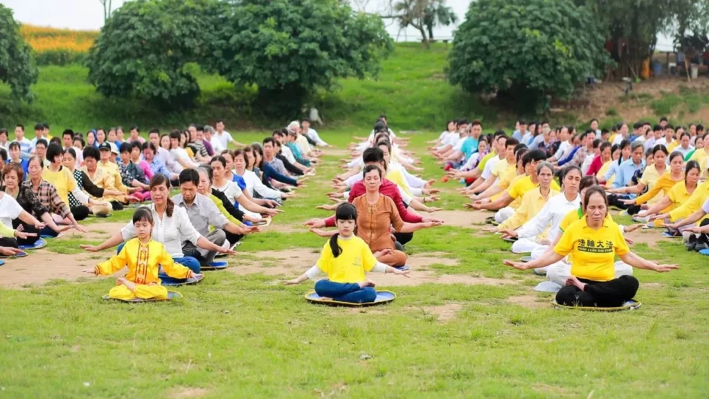 Tu luyện Pháp Luân Công ở Việt Nam có hợp pháp? Giải đáp của các luật sư