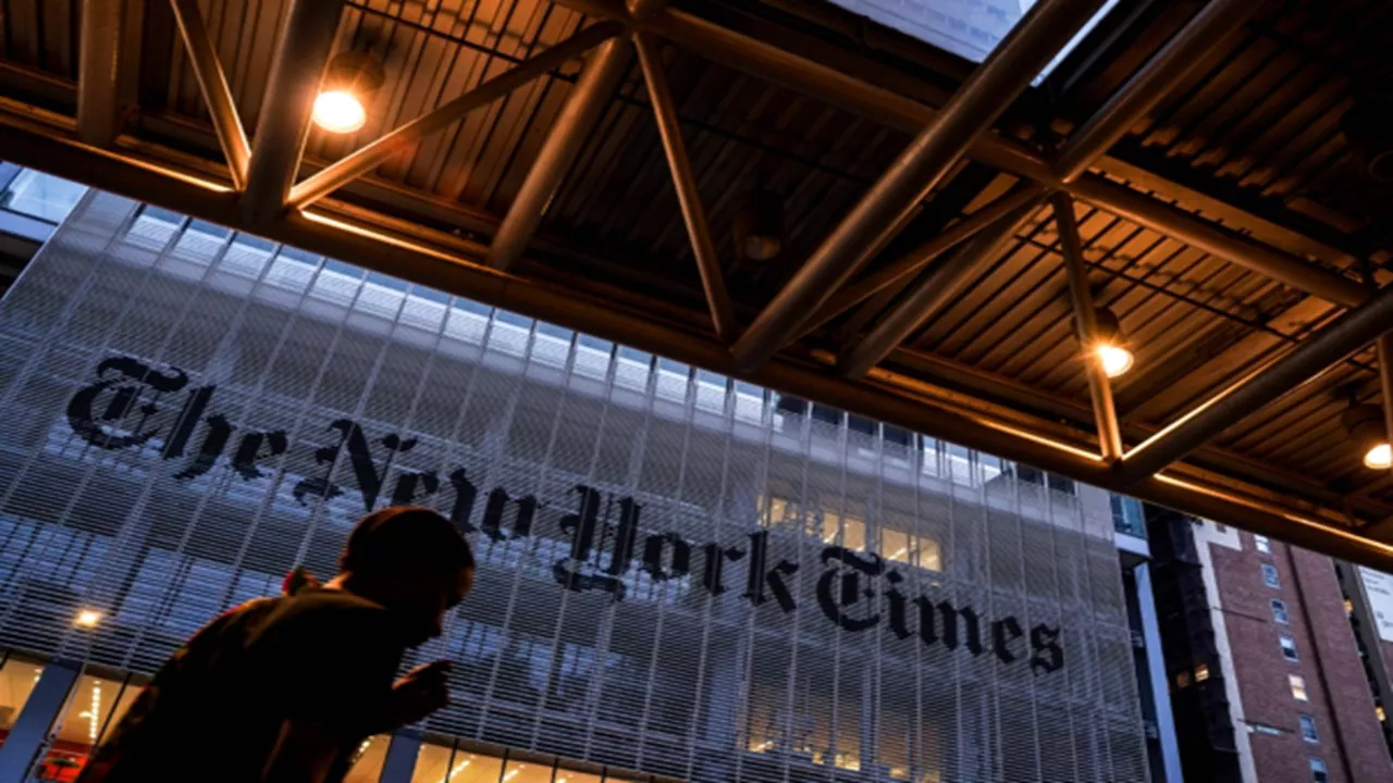 Liên tục tấn công Thần vận, New York Times có phải là chiến địa tuyên truyền của Chủ nghĩa Cộng sản?