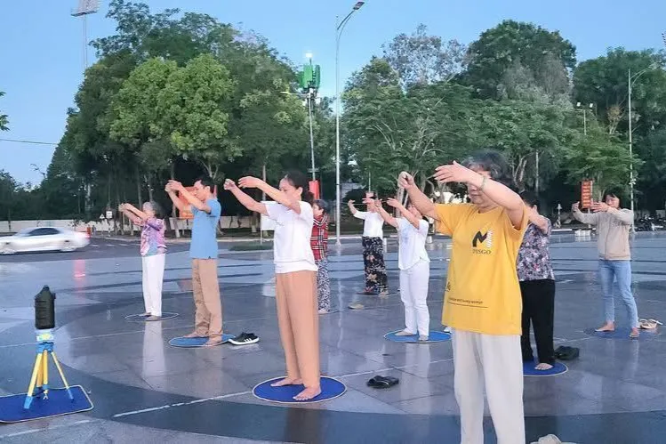 10-luyen-cong-tap-the