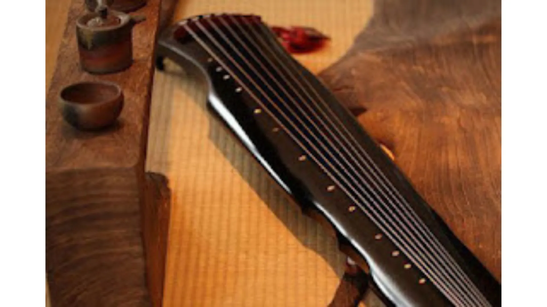 Hình ảnh nhạc cụ Cổ cầm