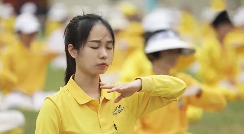 Ảnh chị Hoài tham gia luyện công tập thể (Ảnh nhân vật cung cấp)